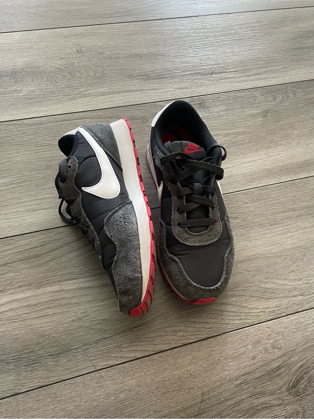 Nike Boys Sneakers - Size 5.5 Youth